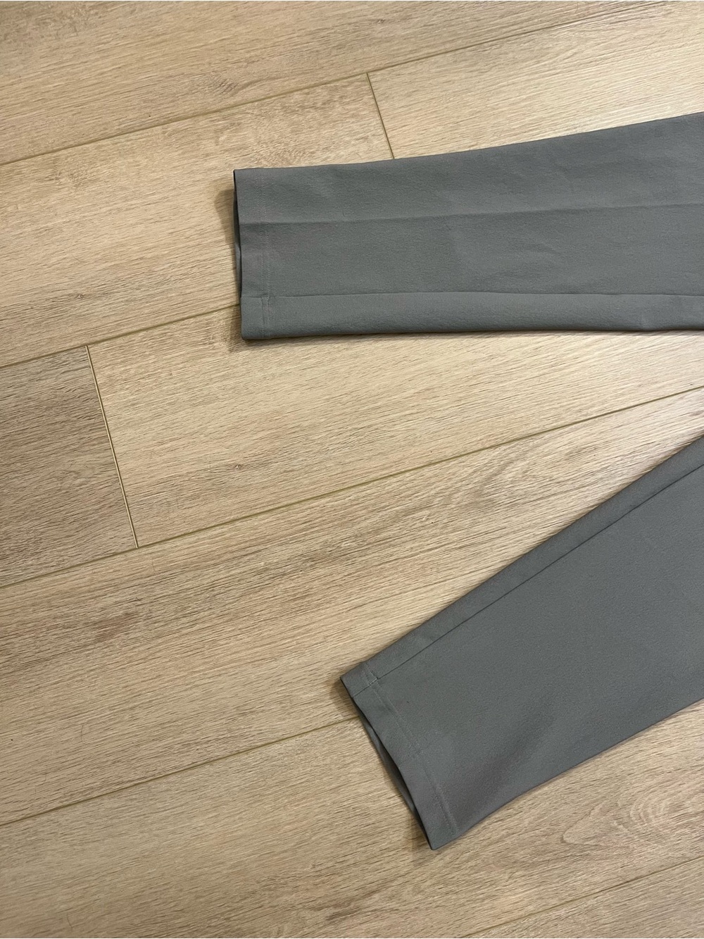 ADIDAS Women's Grey Pull-On Stretch Trousers - FREE SHIPPING on Bundles $95+ - Picture 6 of 14
